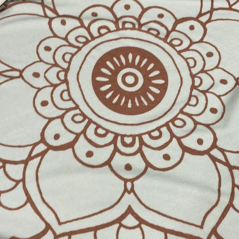Vix Paula Hermanny Blue Brown Lotus Flower Beach Towel about 52” diameter